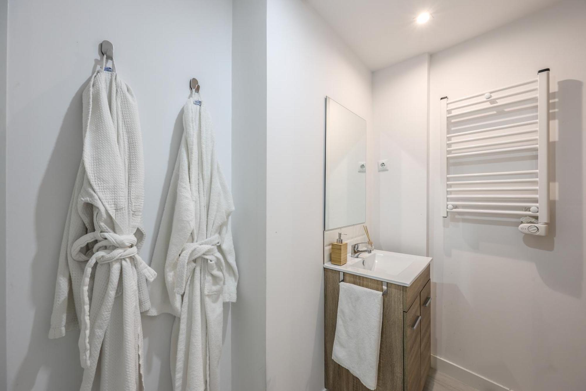 Top Gran Via Houses Madrid Ngoại thất bức ảnh